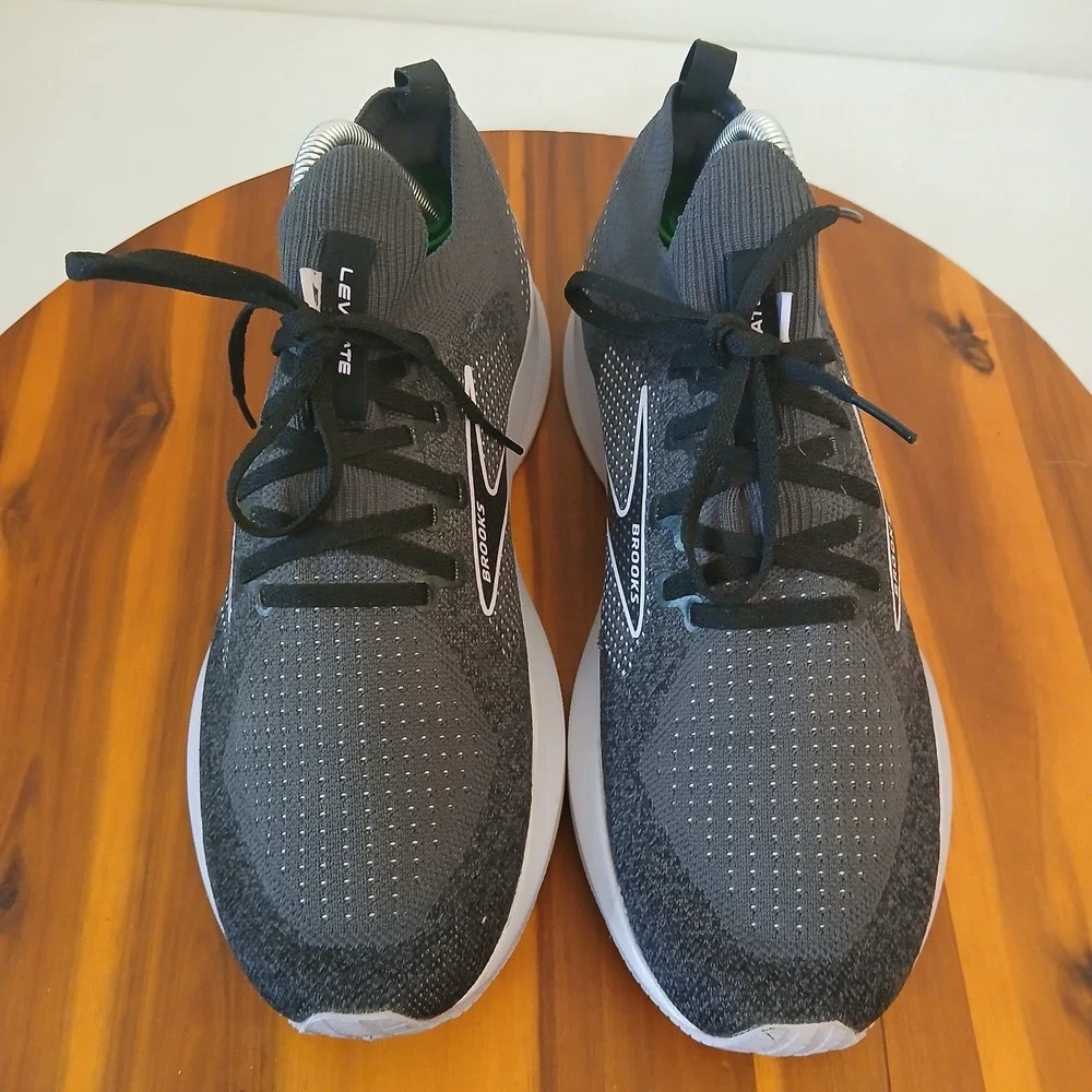 Brooks Levitate StealthFit 5 Womens 10.5 Grey Running Shoes Sneakers 1203591B056